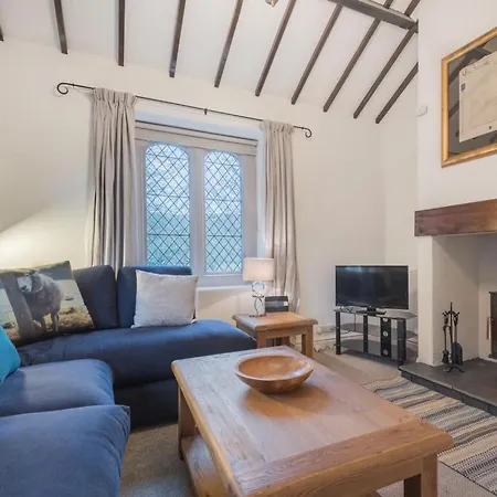 2 Bed In Sz492 Holiday home *